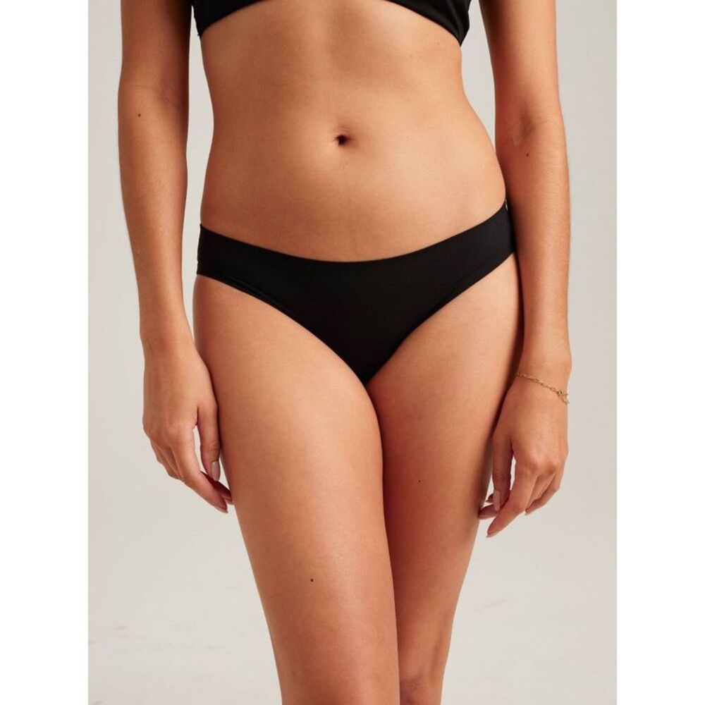 Saalt Leakproof Seamless Bikini - Regular Absorbency - Black - XS